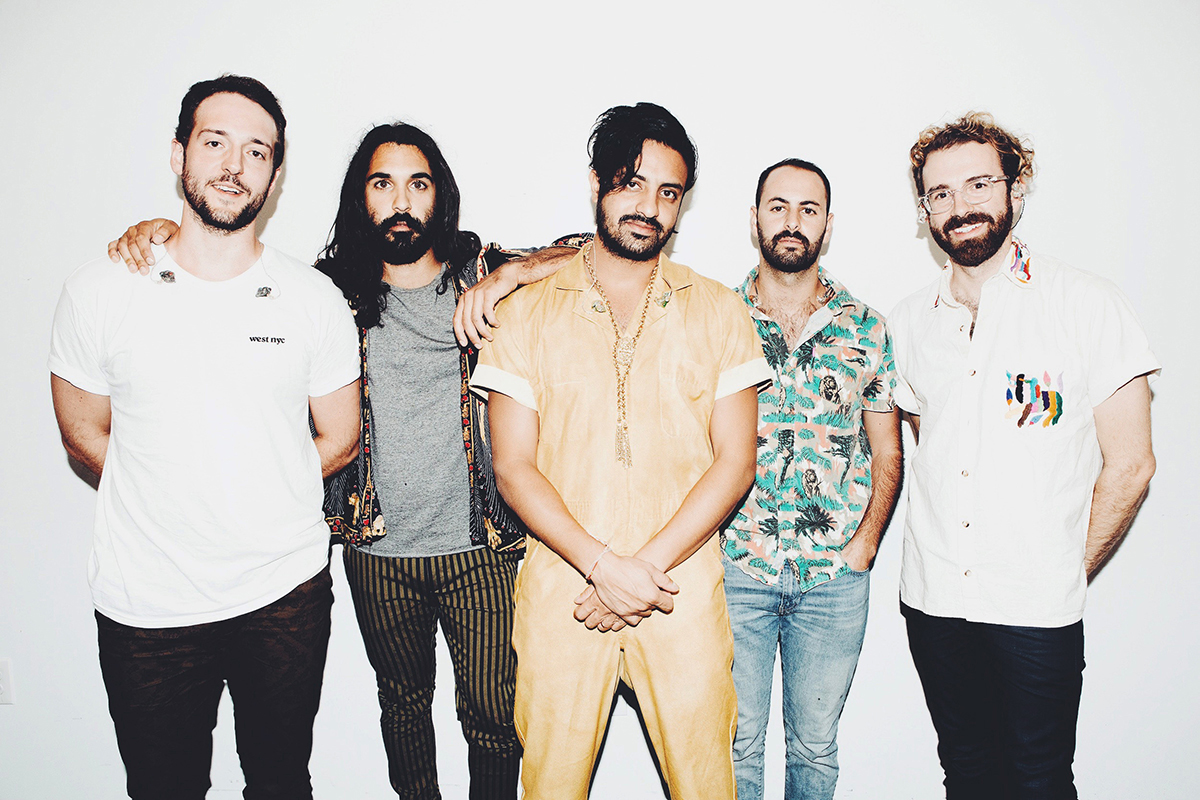 young the giant 001 - Santan Dave Store